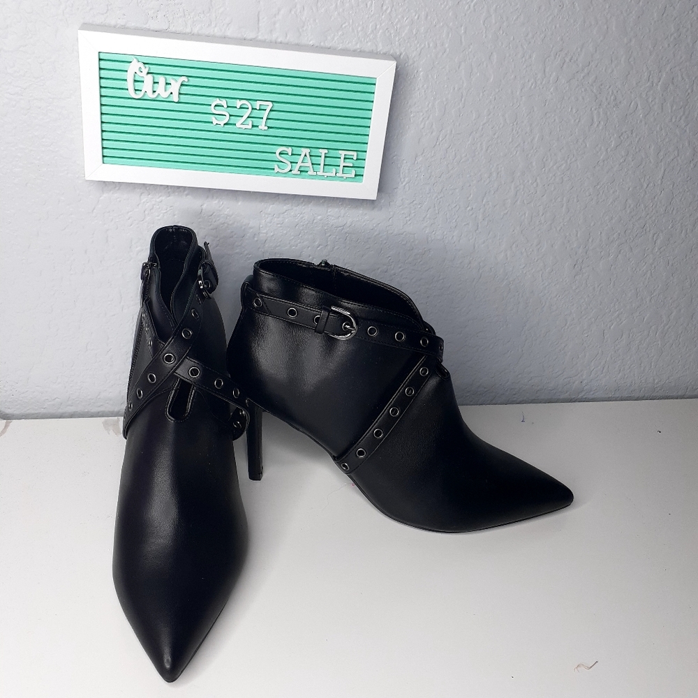 New nine west boots 9.5
